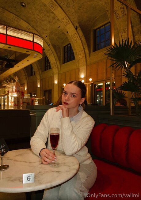 Vallmi pornstar exclusive photos