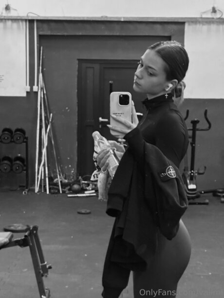 Vallmi top actress galleries