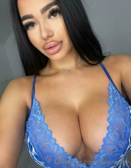 Selenasky high quality model archive