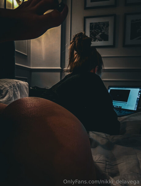 Nikki Delavega nice actress archive