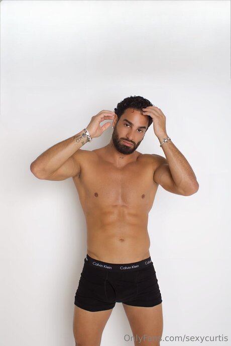 Sexycurtis star best images