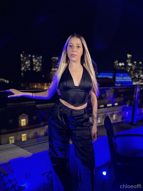 Itskhloe pornstar adult image