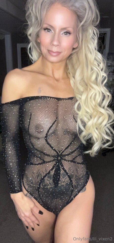 big tits threesome onlyfans hot images