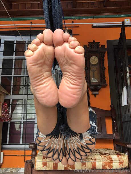 Giladyvip pornographic actress photo