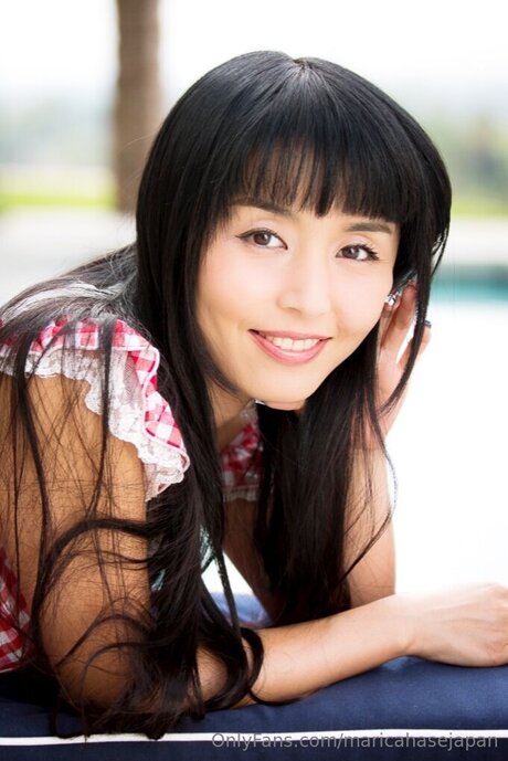 bisexual couple onlyfans naked picture