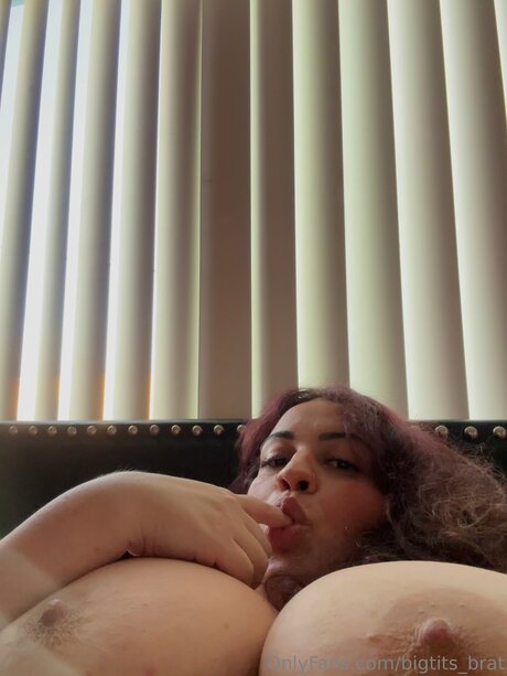 Bigtits Brat free star images