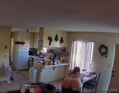 Bigtits Brat top model archive