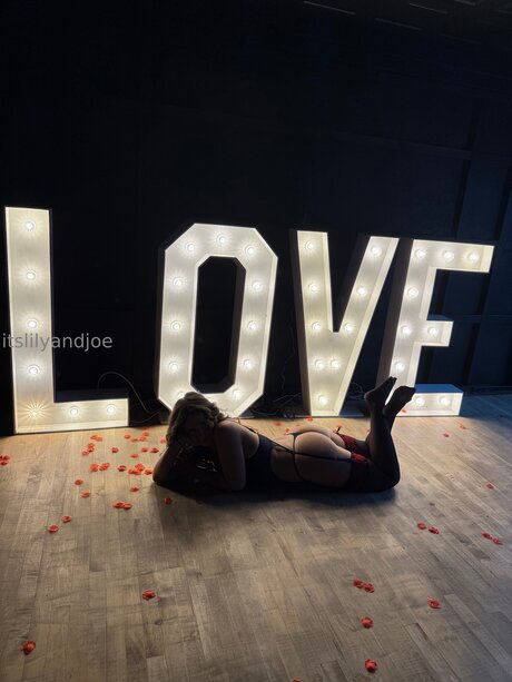 Lilyandjoe1 pornographic star picture