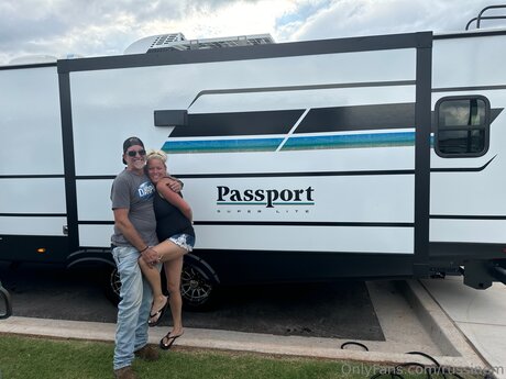 social media influencer onlyfans art naked pic