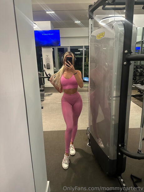 Mommycartertv nude star img