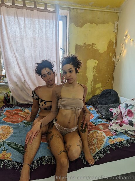 Canelitaladelbarrio pornographic star picture