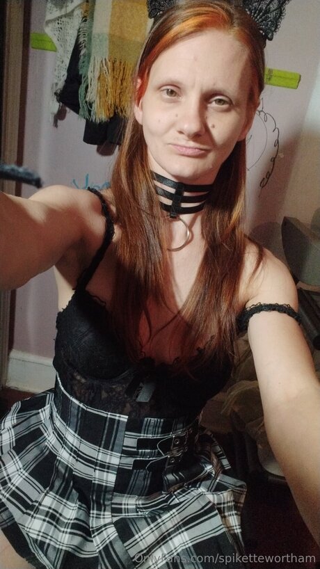 Spikette pornstar erotic images