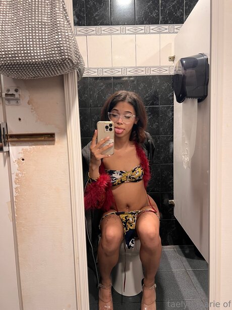 Taelynmarie naked star gallery