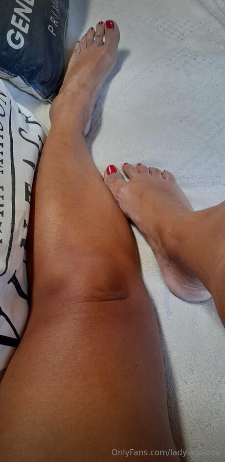 Ladylagolosa model exclusive gallery