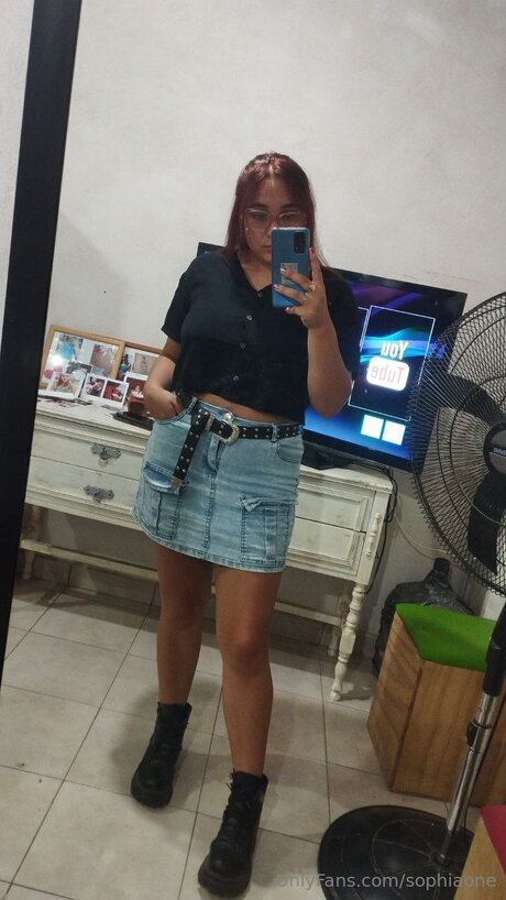 Sophiaone erotic actress galleries