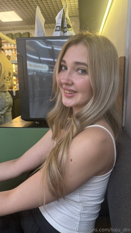 Liaju Dm exclusive model img