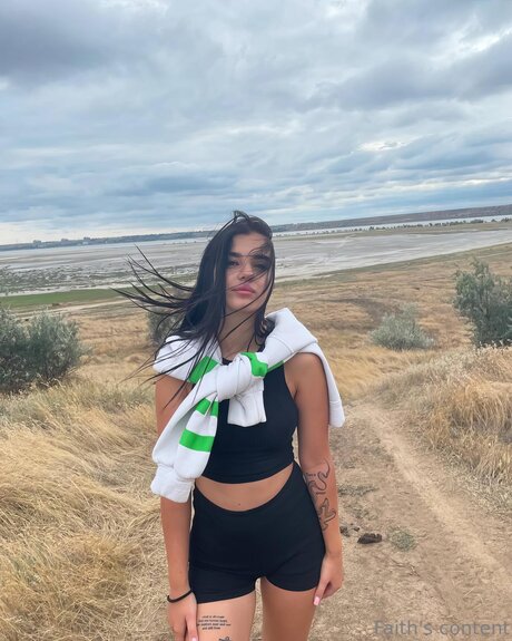 Innocentfaith pornstar sexy pictures