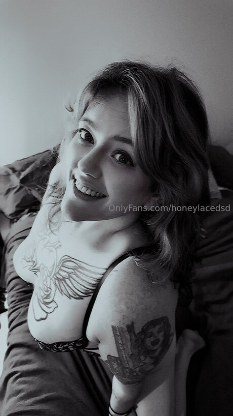 Honeylacedsd Profile photo
