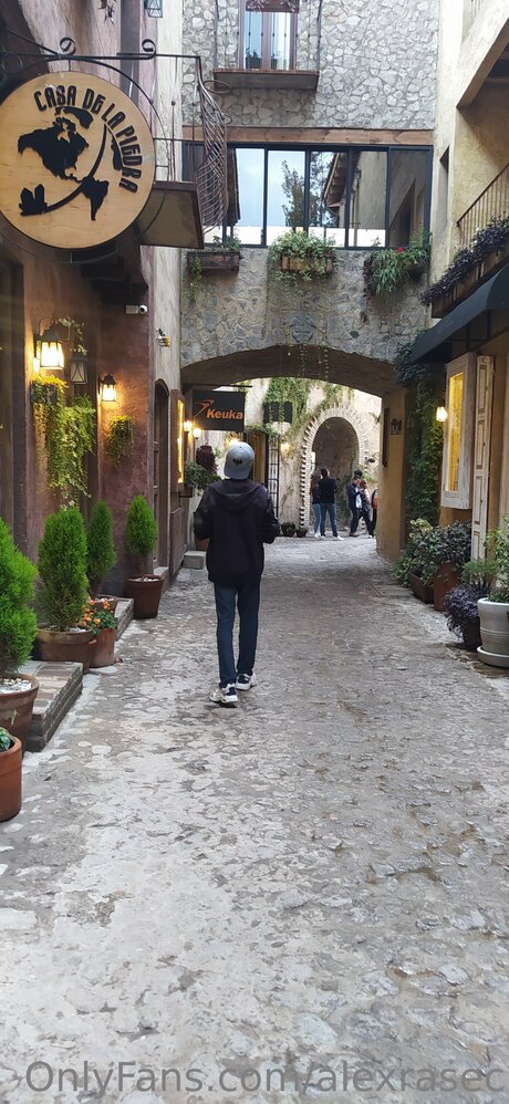 Alexrasec star xxx pictures