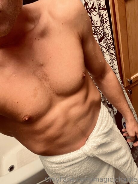 Magicjcharlie nude model pic