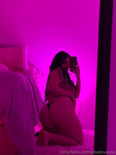 Elsalovexox sex pornstar img
