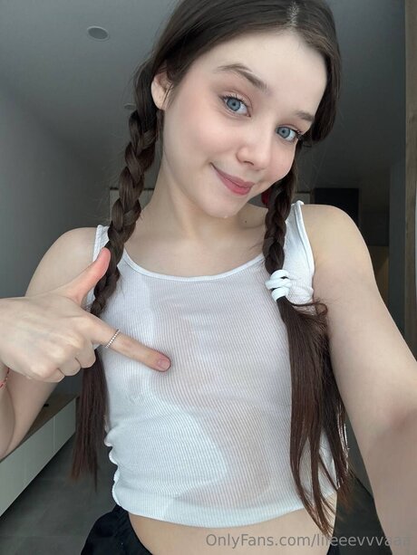 Lileeevvvaaa sex star gallery