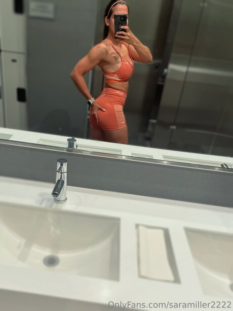 Saramiller2222 model pretty photos