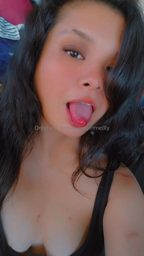 Babygirlmellly pornstar xxx archive