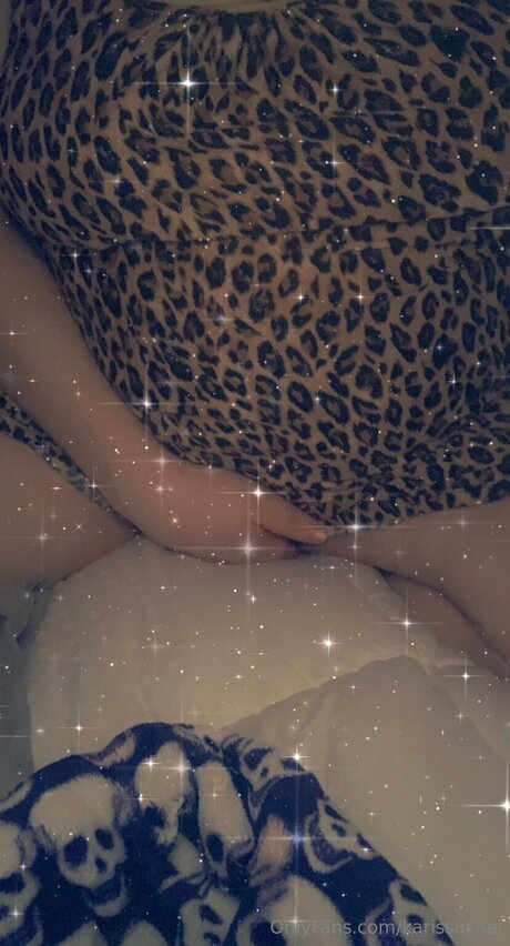 Karissakaej exclusive pornstar images