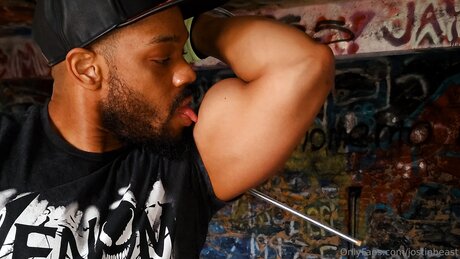 Jostinbeast hot model pic