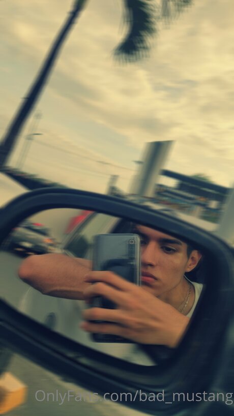 Bad Mustang hd pornstar pic