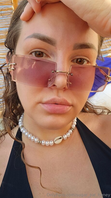 Sugar Pie Honey star high quality gallery