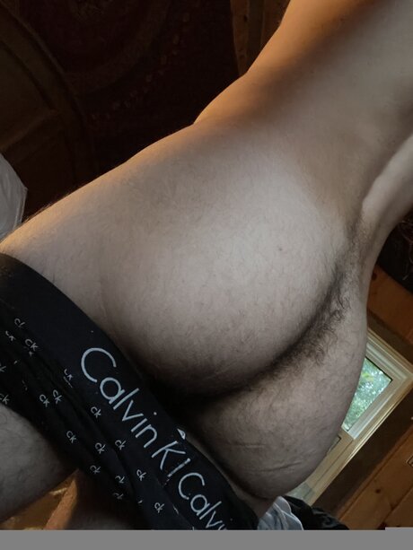 Jerbear222 top model image