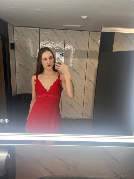 Tessajane nice model img