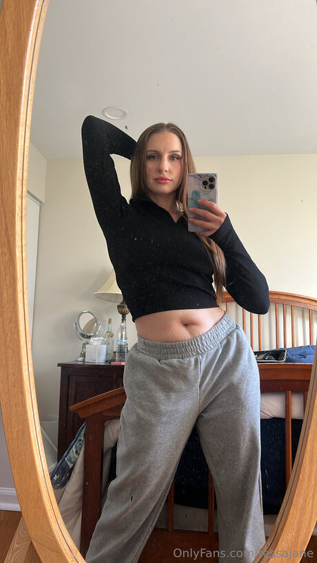 Tessajane xxx model photo