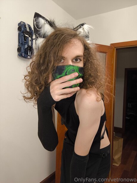 Vetronowo model nude pics