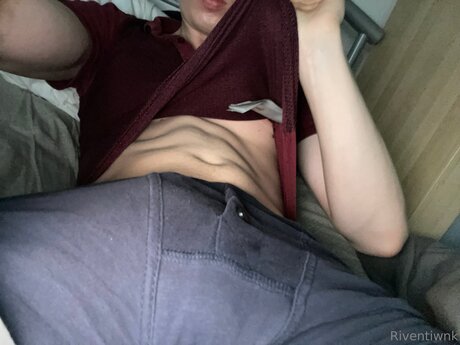 bulge onlyfans hot pics