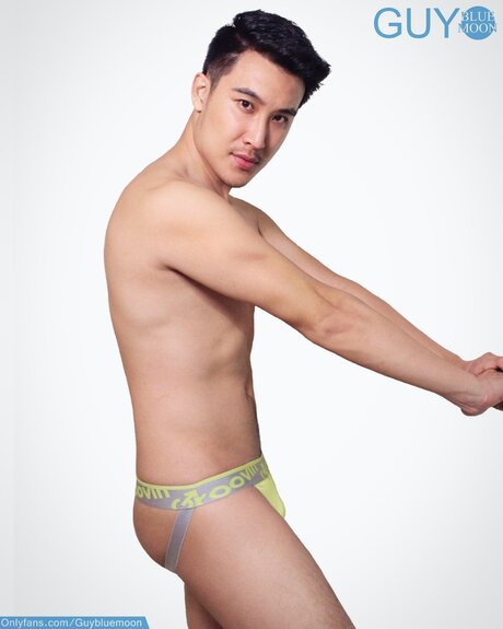 Guybluemoon porn star galleries