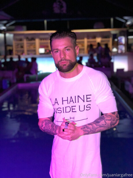 Juanlargafree model hot pics