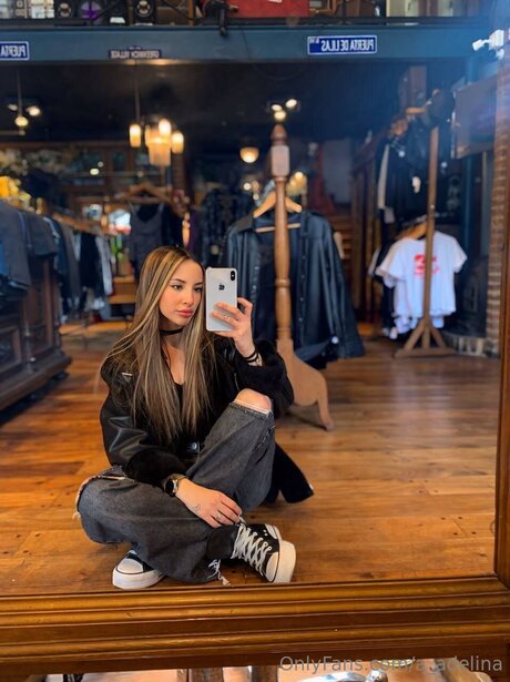 A Adelina star pornographic archive