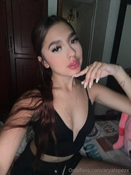Aryalopezx pornographic actress img