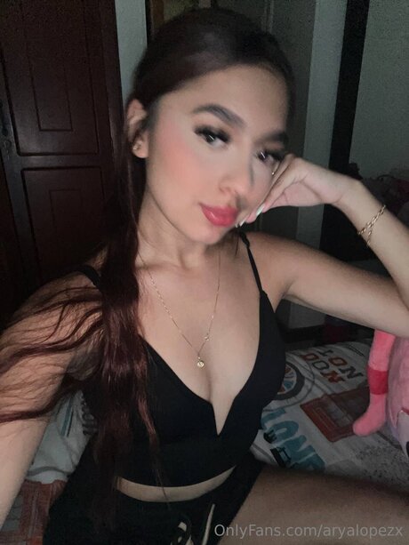 Aryalopezx perfect star image