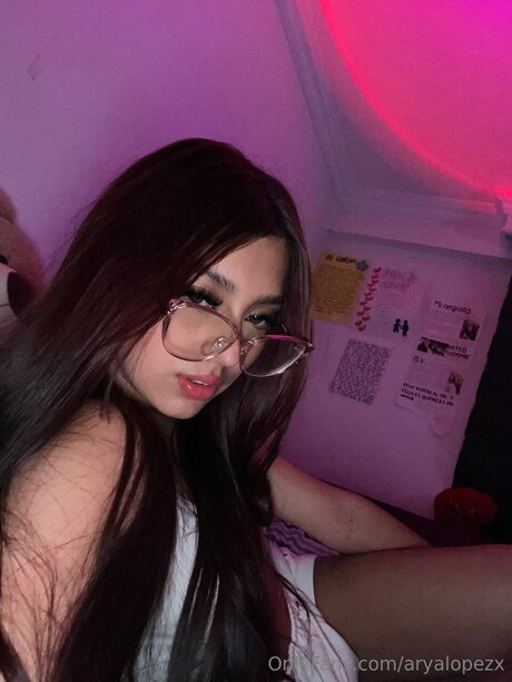 Aryalopezx adult star image