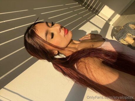 Aryalopezx exclusive star photo