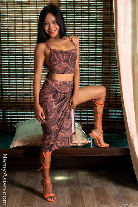 Namy Asian Free model best picture