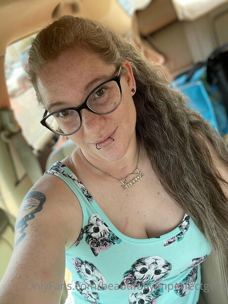 Beautifullyimperfectgeek model sex archive