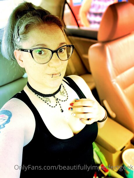 Beautifullyimperfectgeek star porn gallery