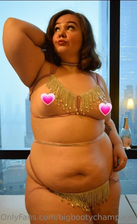 Bigbootychampagne pornstar xxx picture