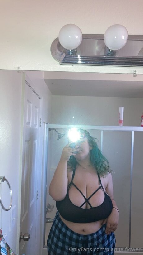 Plague Flower model top images