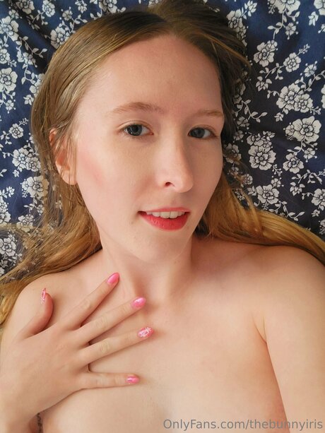 feet milf onlyfans pornographic images